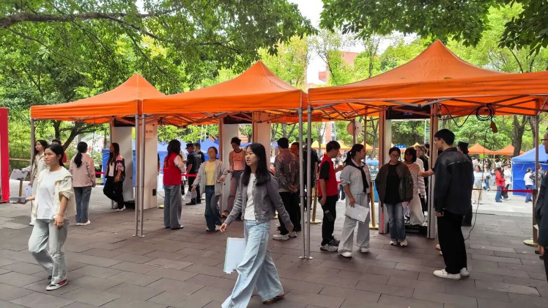 德阳市圆满完成2026年下半年中小学教师资格考试（笔试）