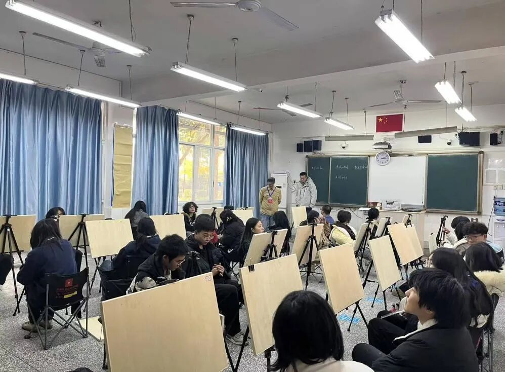 从严执考促规范 精心护考强保障——德阳市2026年美术与设计类专业统考圆满结束